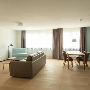 Ema House Serviced Superior Downtown Apartamento Zúrich